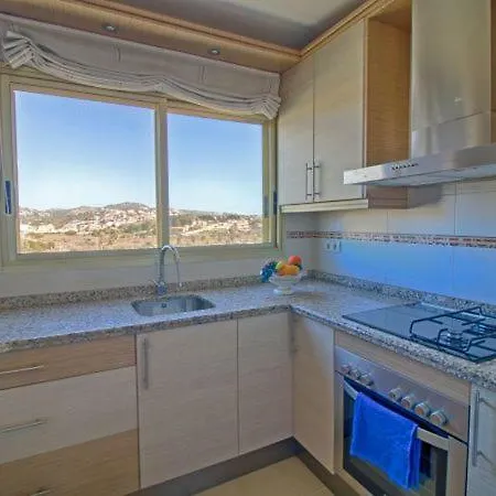 Sleeps 5 Pool Air Con T792156 아파트