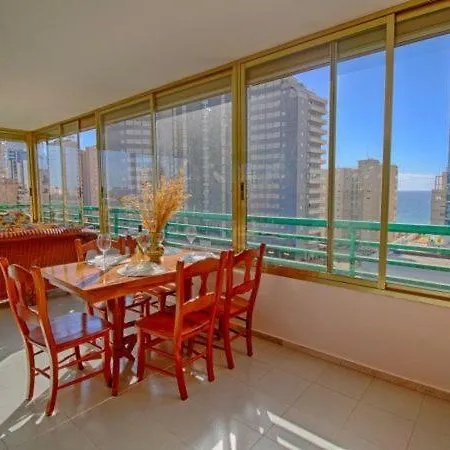 Sleeps 5 Pool Air Con T792156 아파트 *