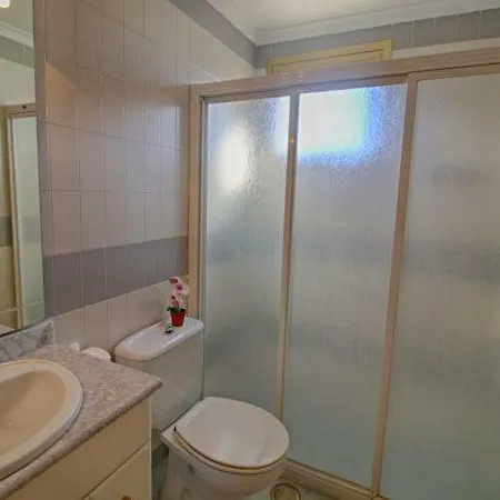 Sleeps 5 Pool Air Con T792156 아파트